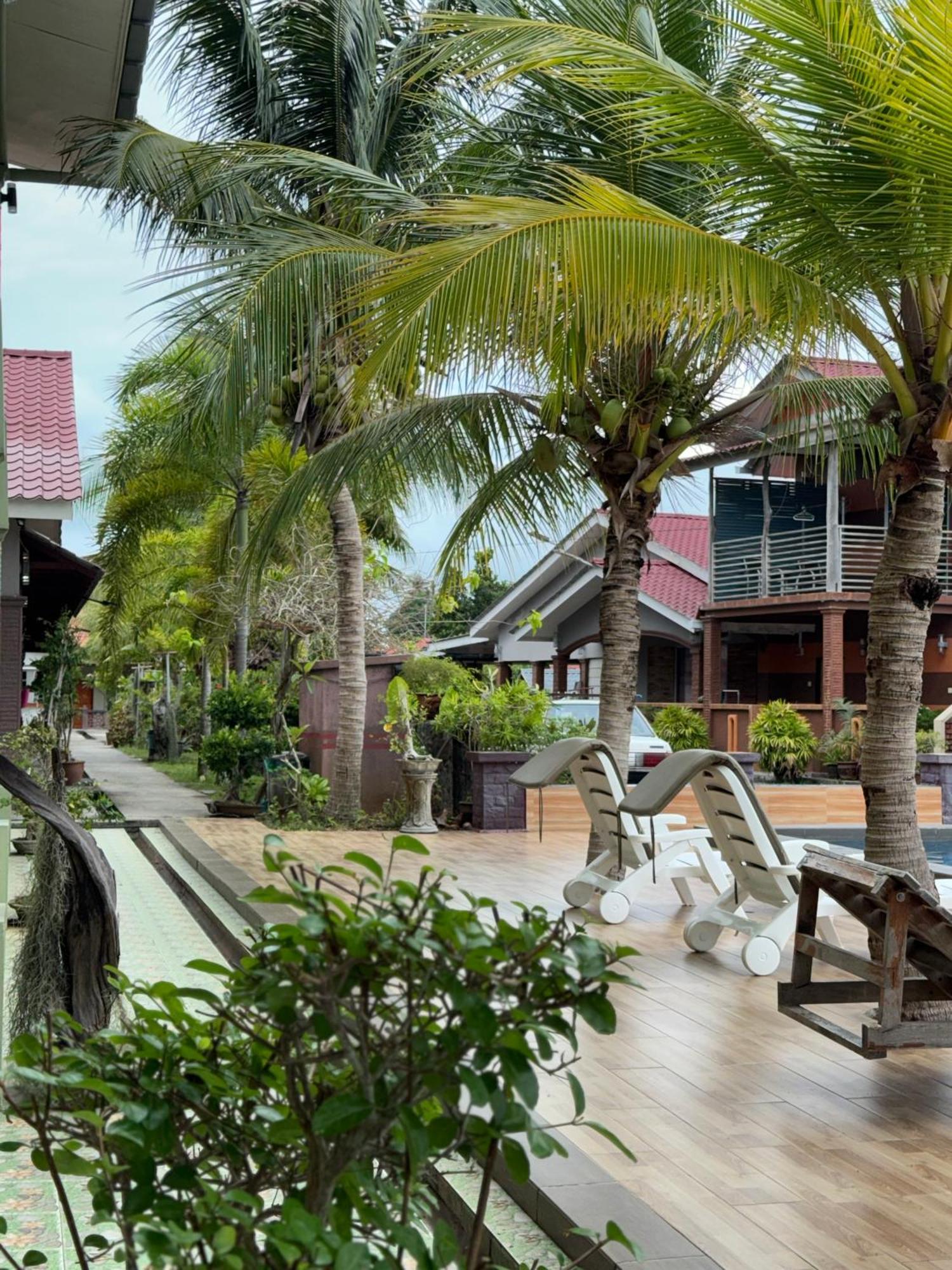 Cenang Room Rahsia Motel 珍南海滩 外观 照片